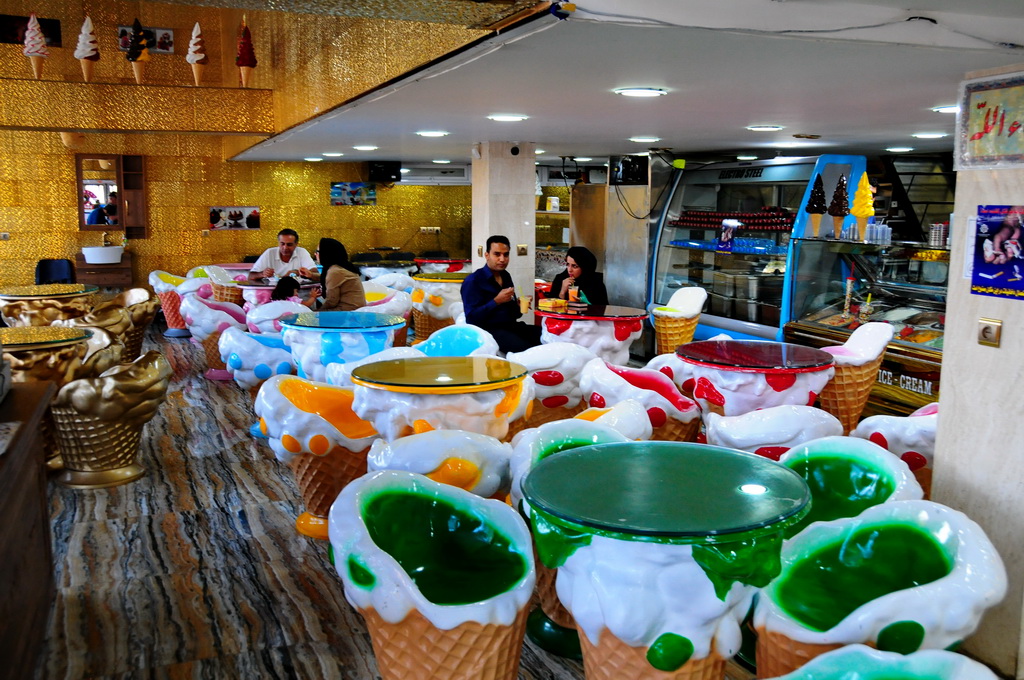 Ice Cream Parlor, Kerman